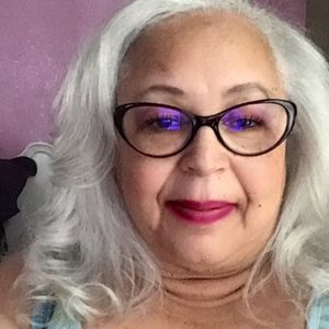 Meet your Posher, Deborah